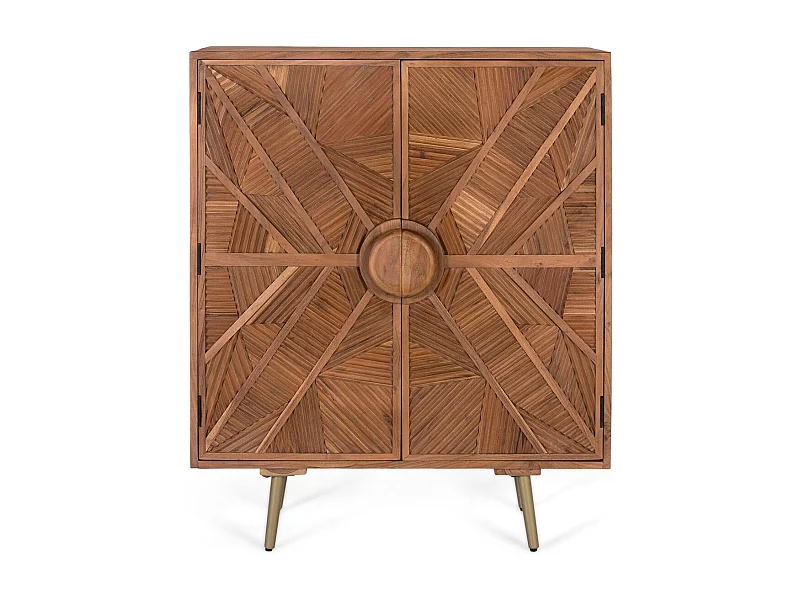 Buffet hoog in manguierbossen met gebeeldhouwde poorten