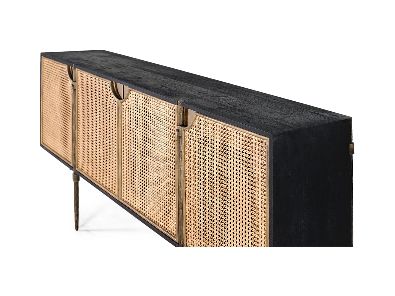 Buffet en bois foncé et portes en rotin tressé avec pieds métalliques