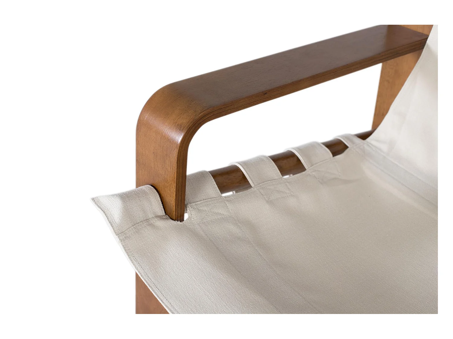 Fauteuil contemporain en bois de caoutchouc avec tissu beige