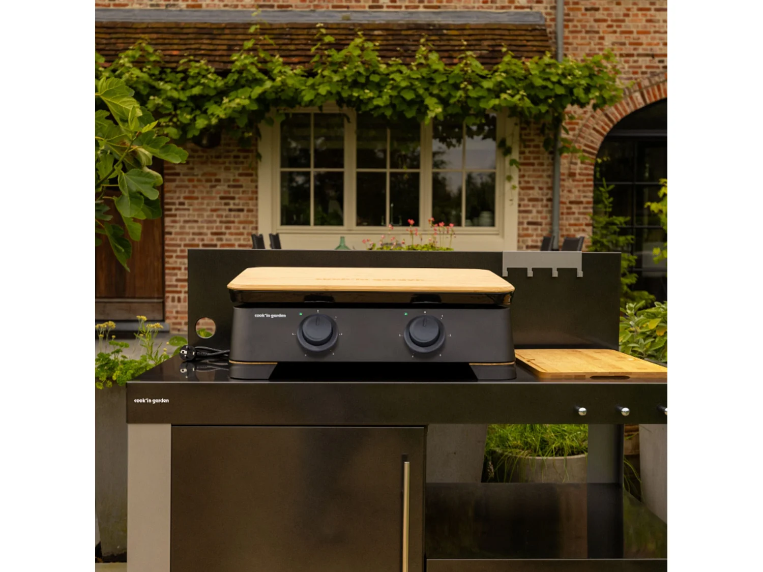 Plancha électrique DUNE 60 – Fonte émaillée et bambou – 2500W