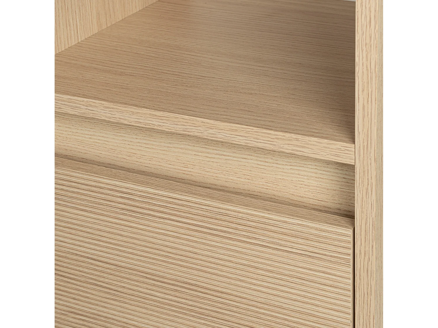 Armoire de salle de bain Colonne haute 35 cm Façades rainurées Aria