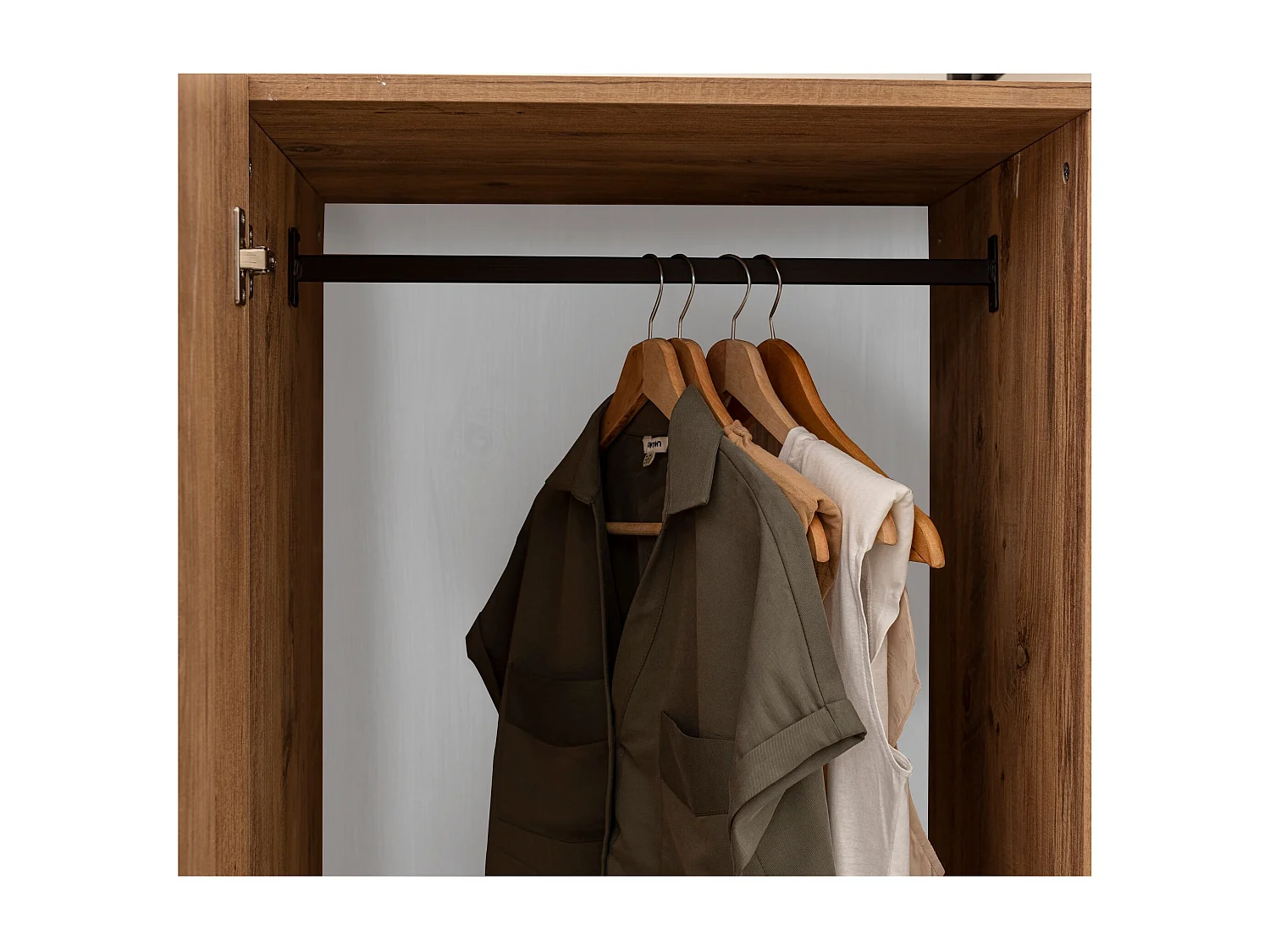 Armario Dynamic-08 color pino atlántico 64x225x52 cm