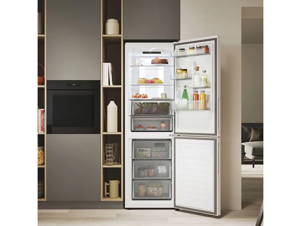 Frigorífico combi Candy CNCQ4T618EW No Frost 355L E blanco 185 cm