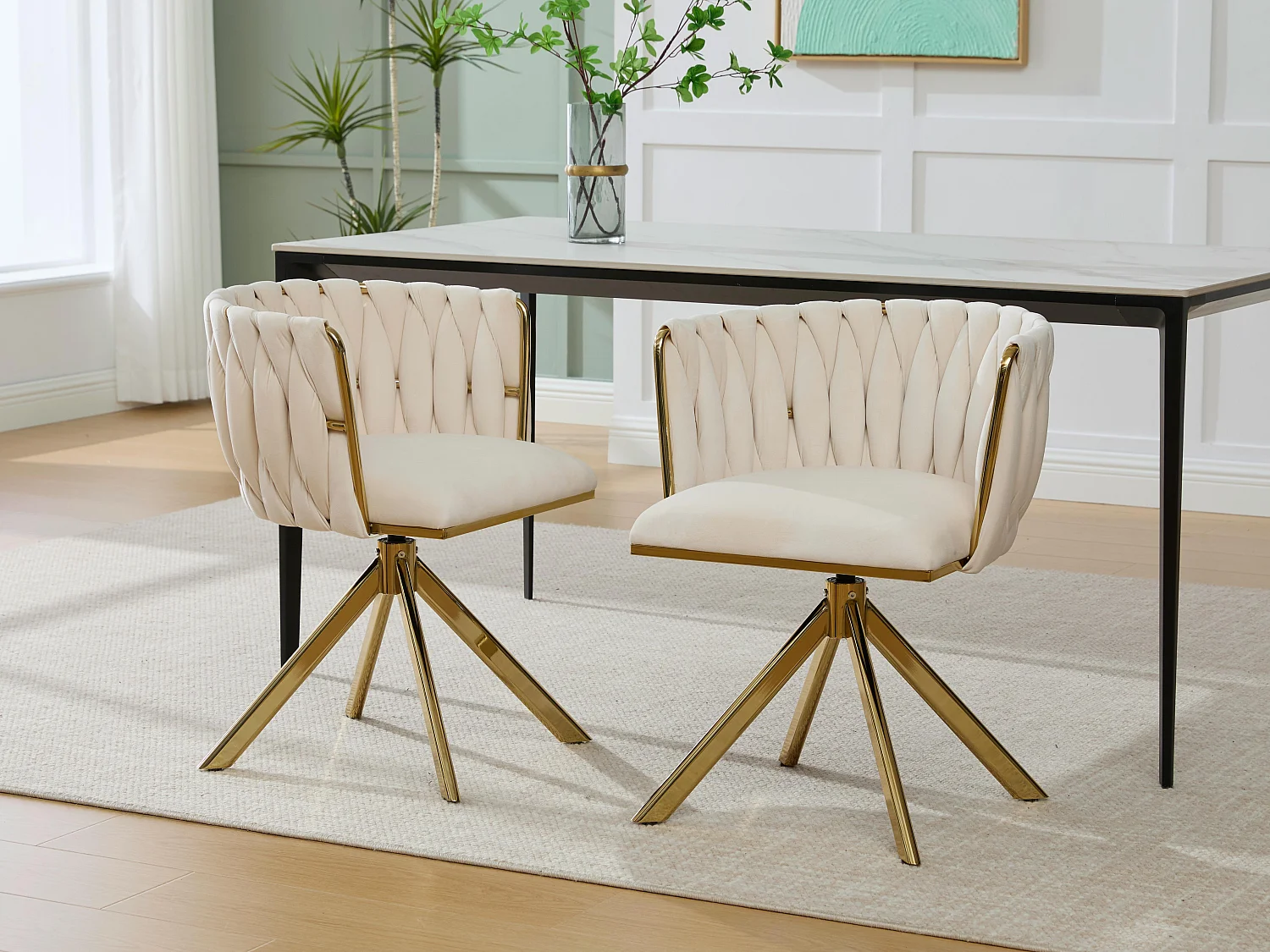 Lot de 2 Chaises pivotante beiges - Chaise coquillage avec pieds en métal doré - Style contemporain