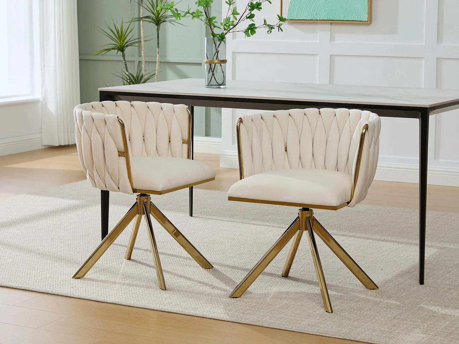 Lot de 2 Chaises pivotante beiges - Chaise coquillage avec pieds en métal doré - Style contemporain