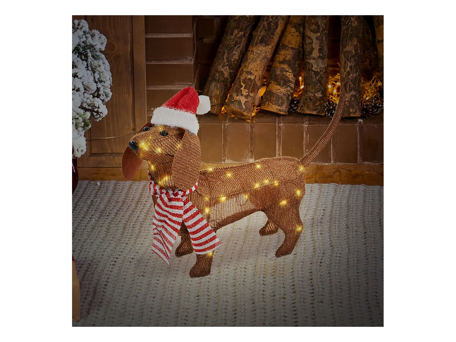 Chien lumineux Noël d'intérieur LED teckel avec bonnet et écharpe 60x43cm figurine à piles 40 LED blanc chaud et minuterie sculpture animale mignonne
