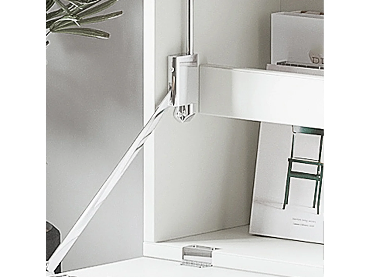 Scrivania a muro pieghevole e salvaspazio con ripiani bianco