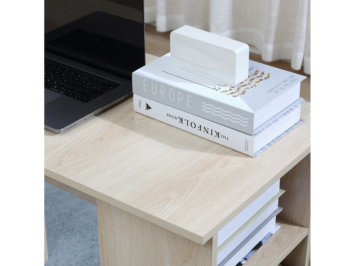 Scrivania pc per camera con 3 cassetti e 3 scaffali in legno