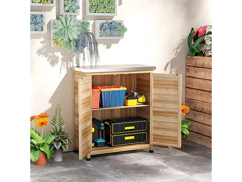 Armadio da esterno con ripiano interno e banco da lavoro color legno