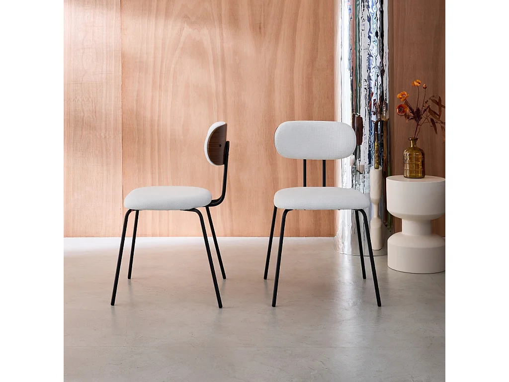 Set 2 sedie in legno tinto noce e tessuto idrorepellente, bianco