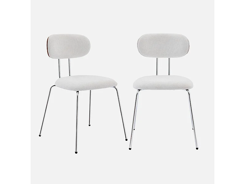 Silla de madera curvada teñida de nogal y tejido repelente al agua ,