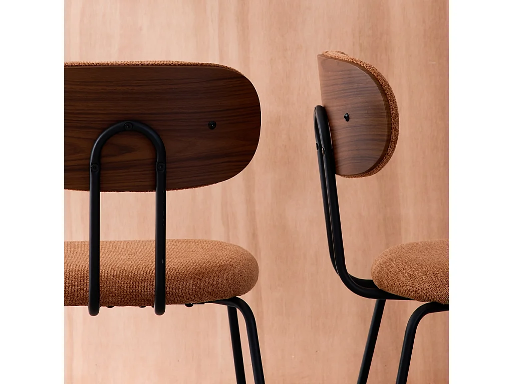 Set 2 sedie in legno tinto noce e tessuto idrorepellente, terracotta