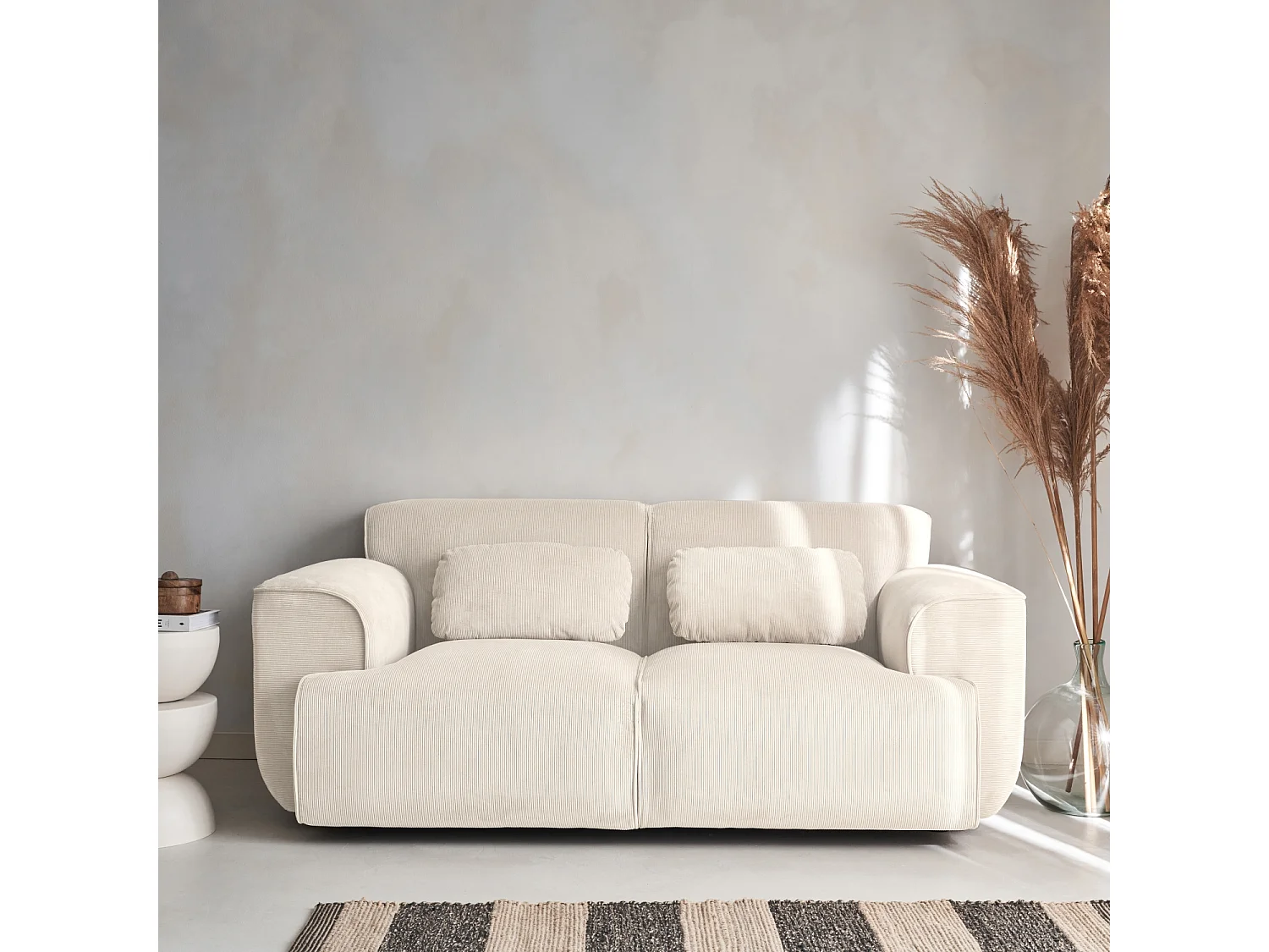 Sofá de pana de 2 plazas crema