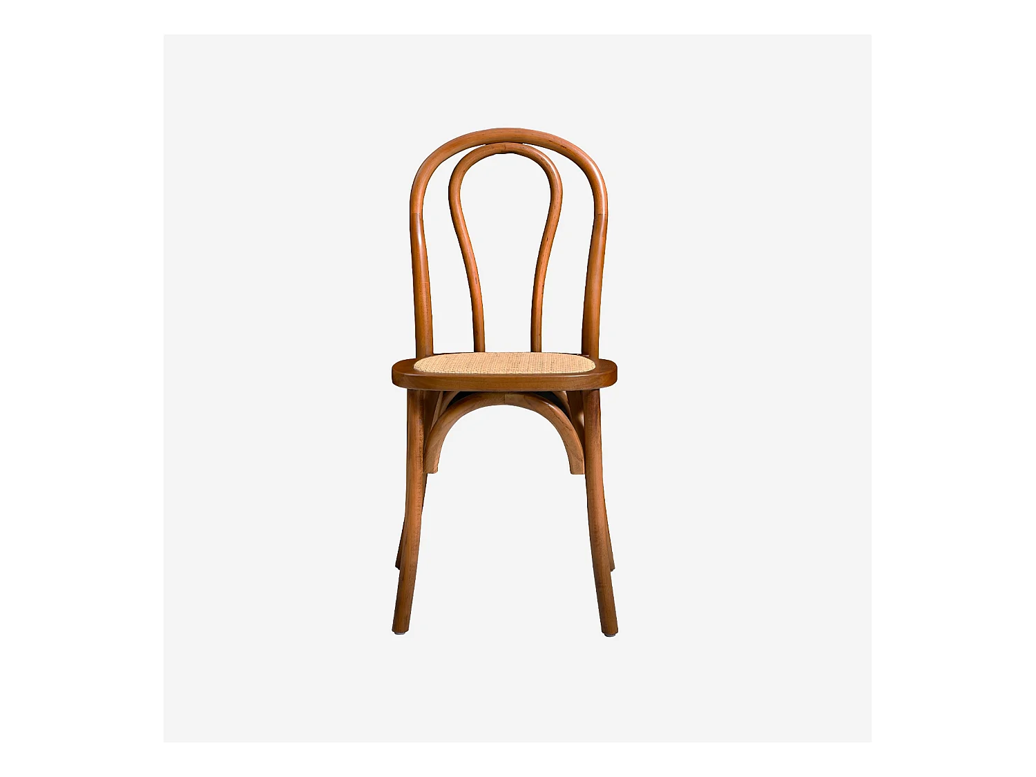 Lot de deux chaises vintage en bois avec assise en rotin et dossier arrondi coloris noyer