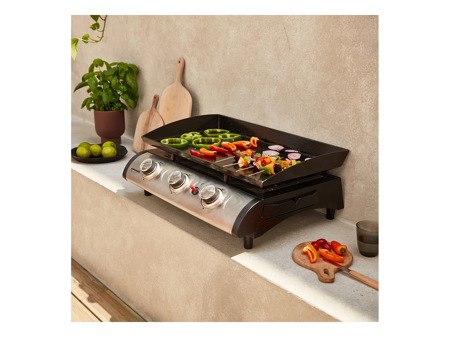 Plancha de gas con 3 quemadores de acero inoxidable, 7.5kw negro