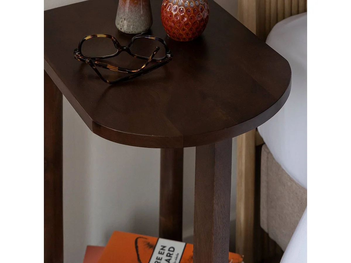 Table de chevet ovale en bois de manguier Sharon