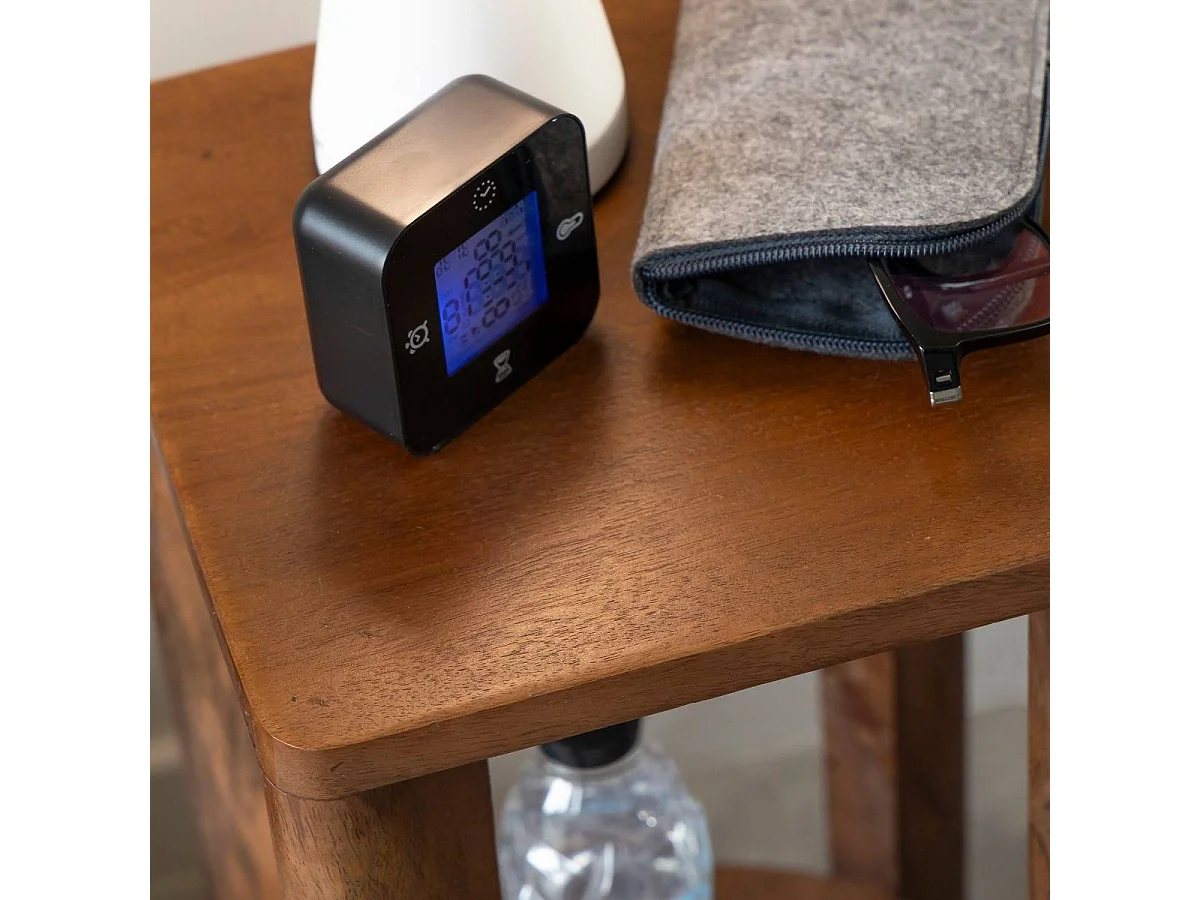 Mesita de noche de madera de mango Erine