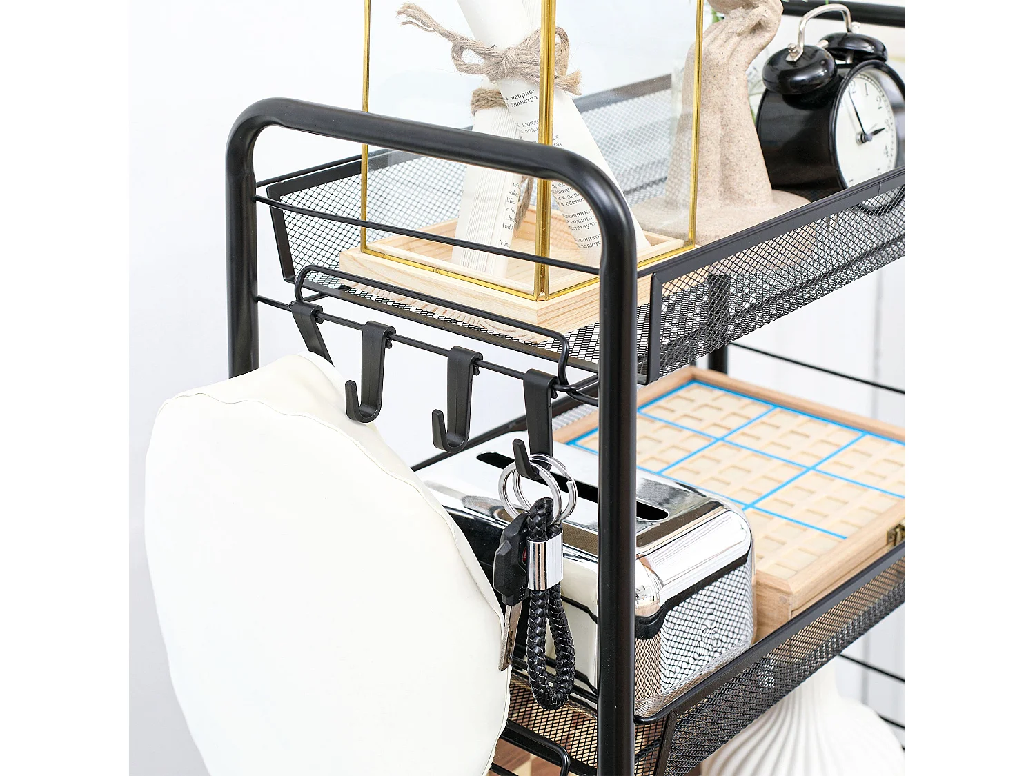 Carrito auxiliar Blum Homcom 4 niveles + ganchos + ruedas negro 84x45x26,5 cm