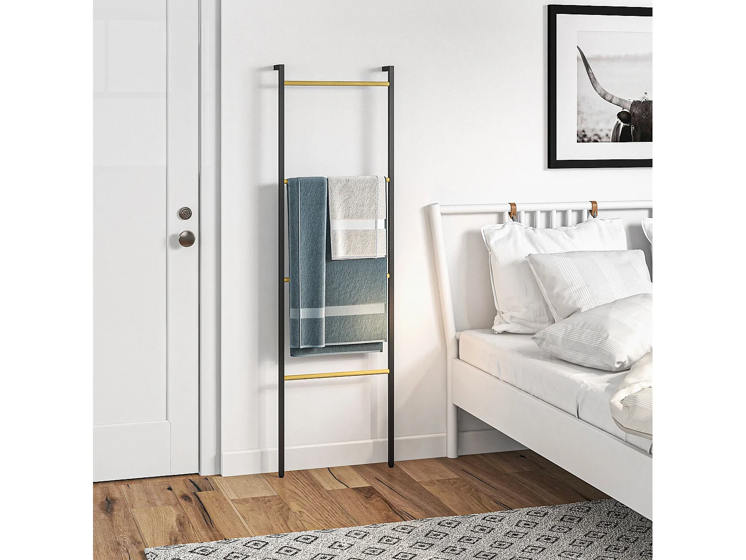 Toallero Ginebra Homcom 4 niveles escalonado bambú y madera negro 167,5x49x5,5 cm