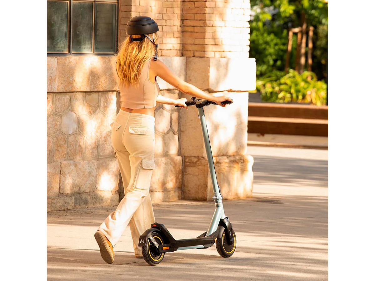 Patinete eléctrico Cecotec Bongo Serie M20 500W 25km/h 5000mAh gris