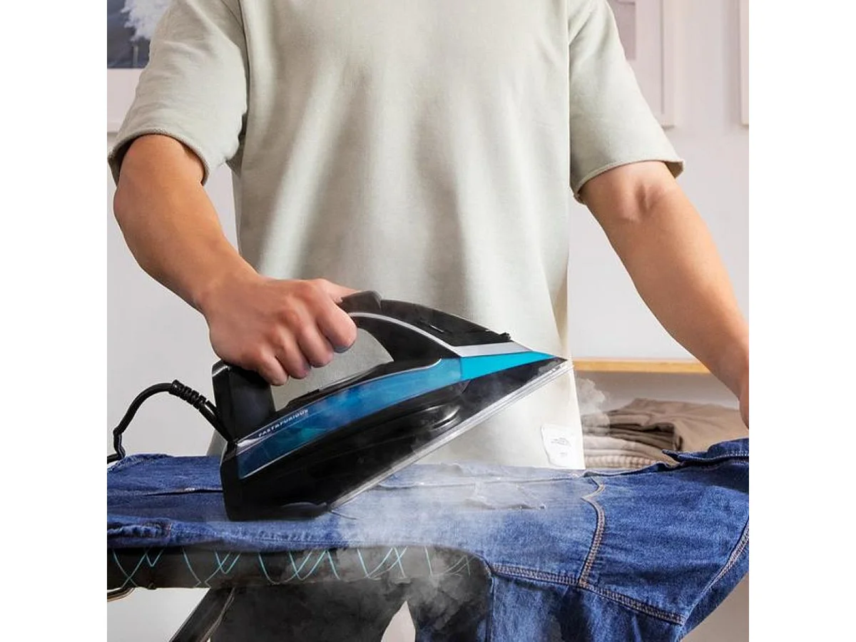 Plancha de vapor Cecotec Fast&Furious 6060 Ultra 3100W 75 g/min negro