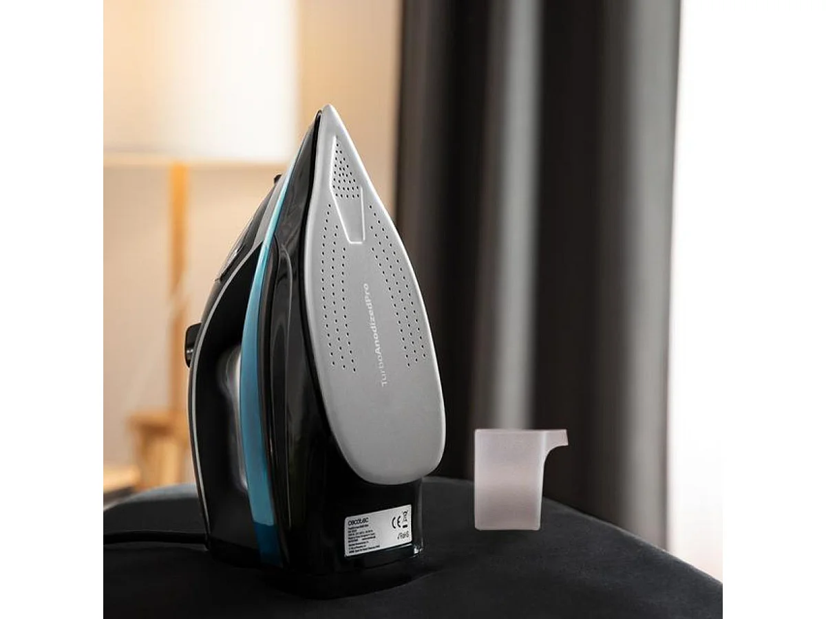 Plancha de vapor Cecotec Fast&Furious 6060 Ultra 3100W 75 g/min negro