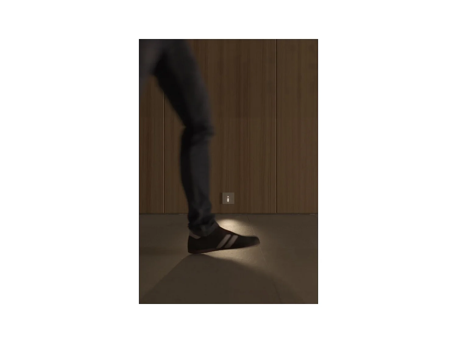 Beneito & Faure - Spot LED encastrable Lao 1,5 W - Capteur de présence et de crépuscule 2700 K/3200 K/4000 K - Noir et blanc