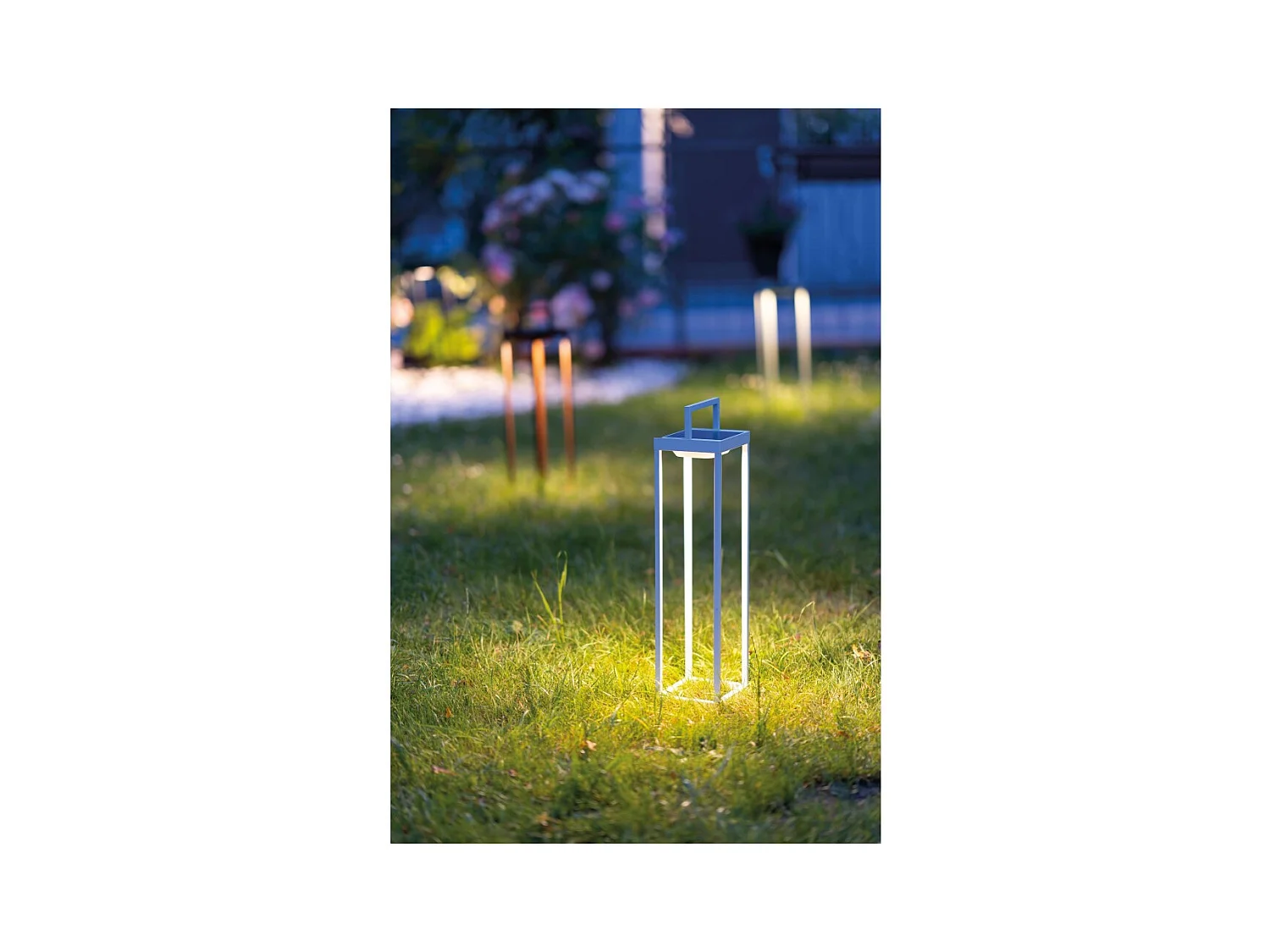 Zafferano - Lanterne solaire à 2 LED, 37,3 cm - Lampe murale et de table à piles 2 W avec capteur crépusculaire - Vert sauge