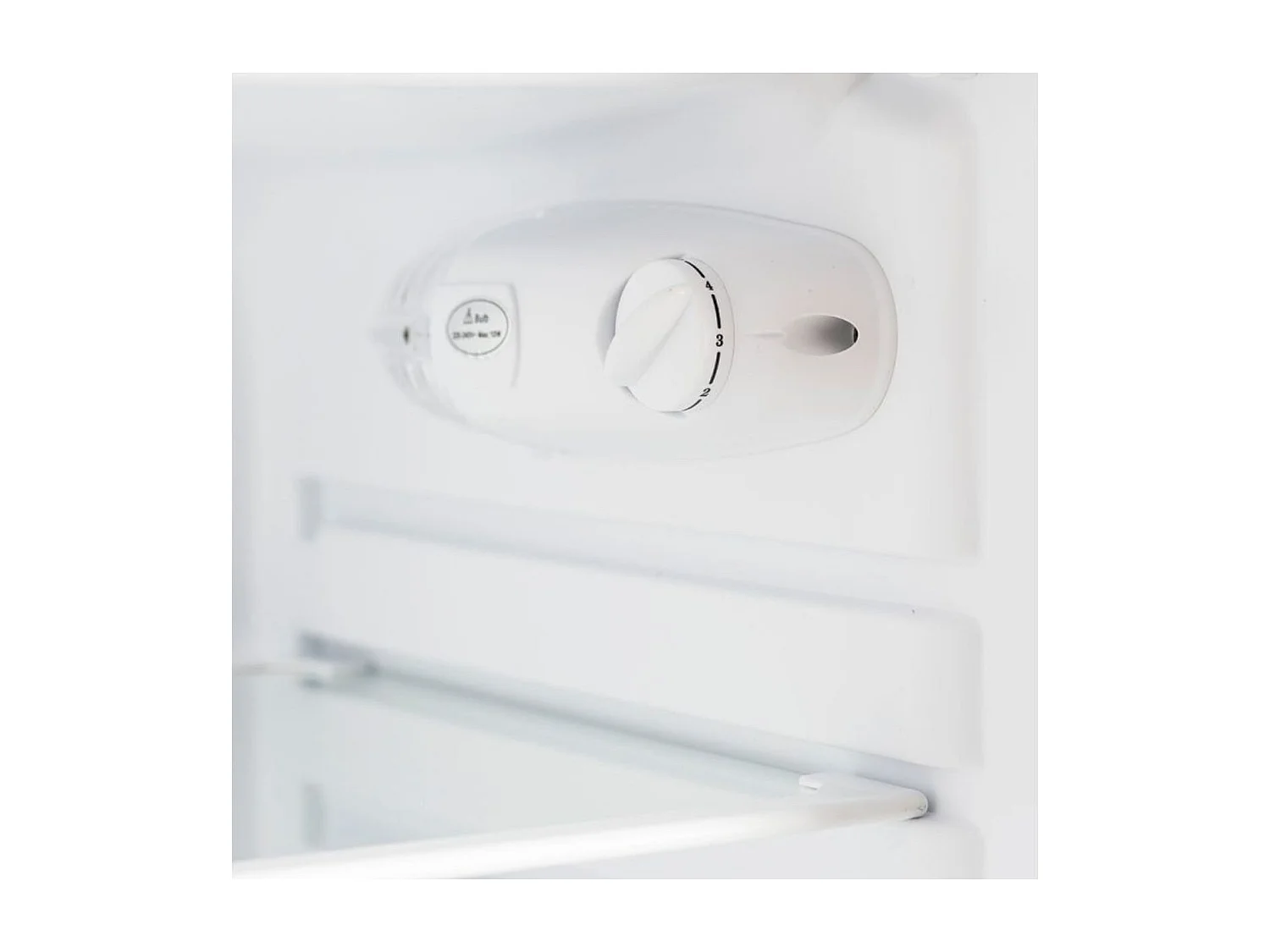 Frigorífico bajo Svan SR85501EC cíclico 102L E blanco 85 cm