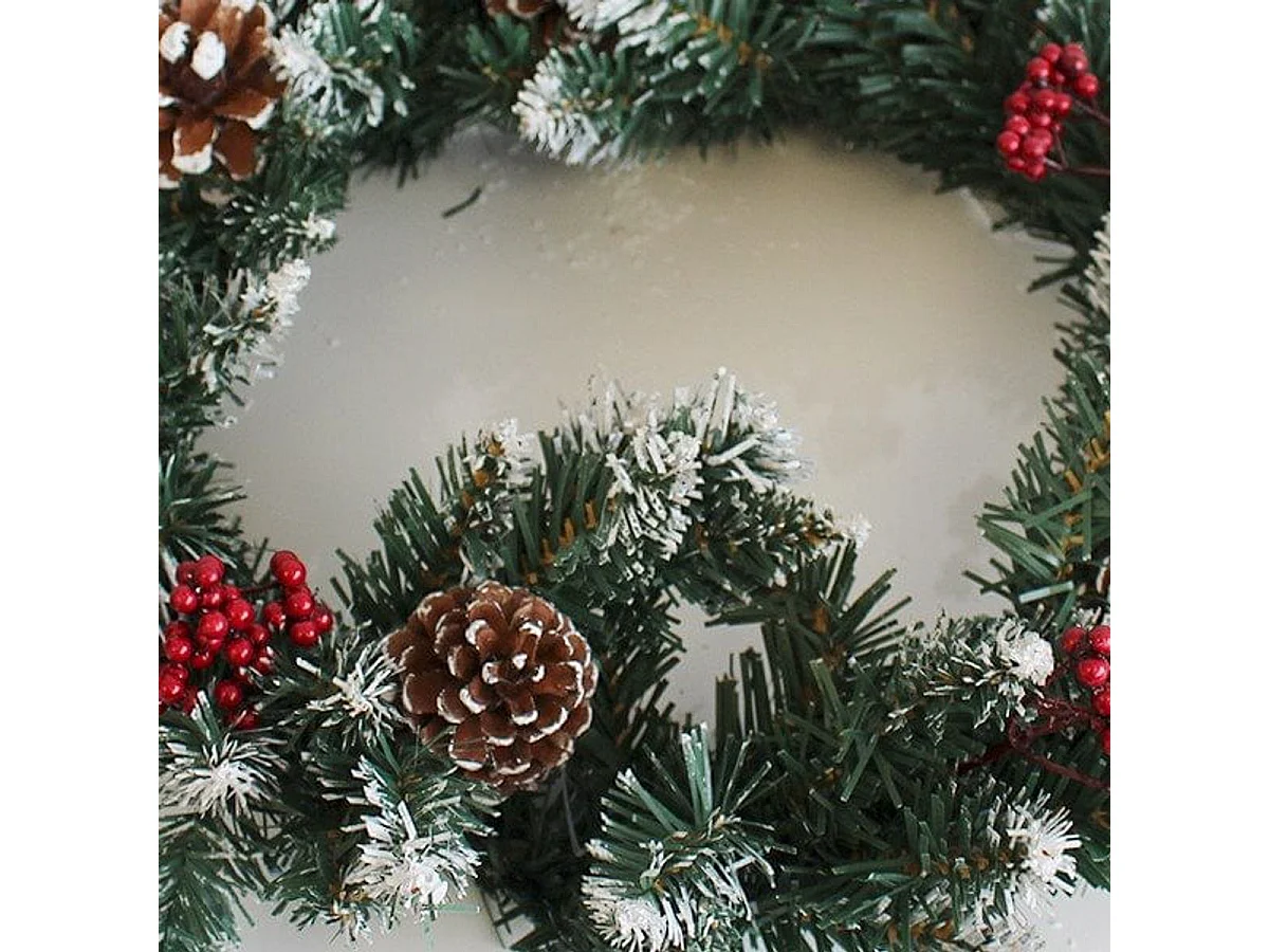 Corona navideña piñas blancas