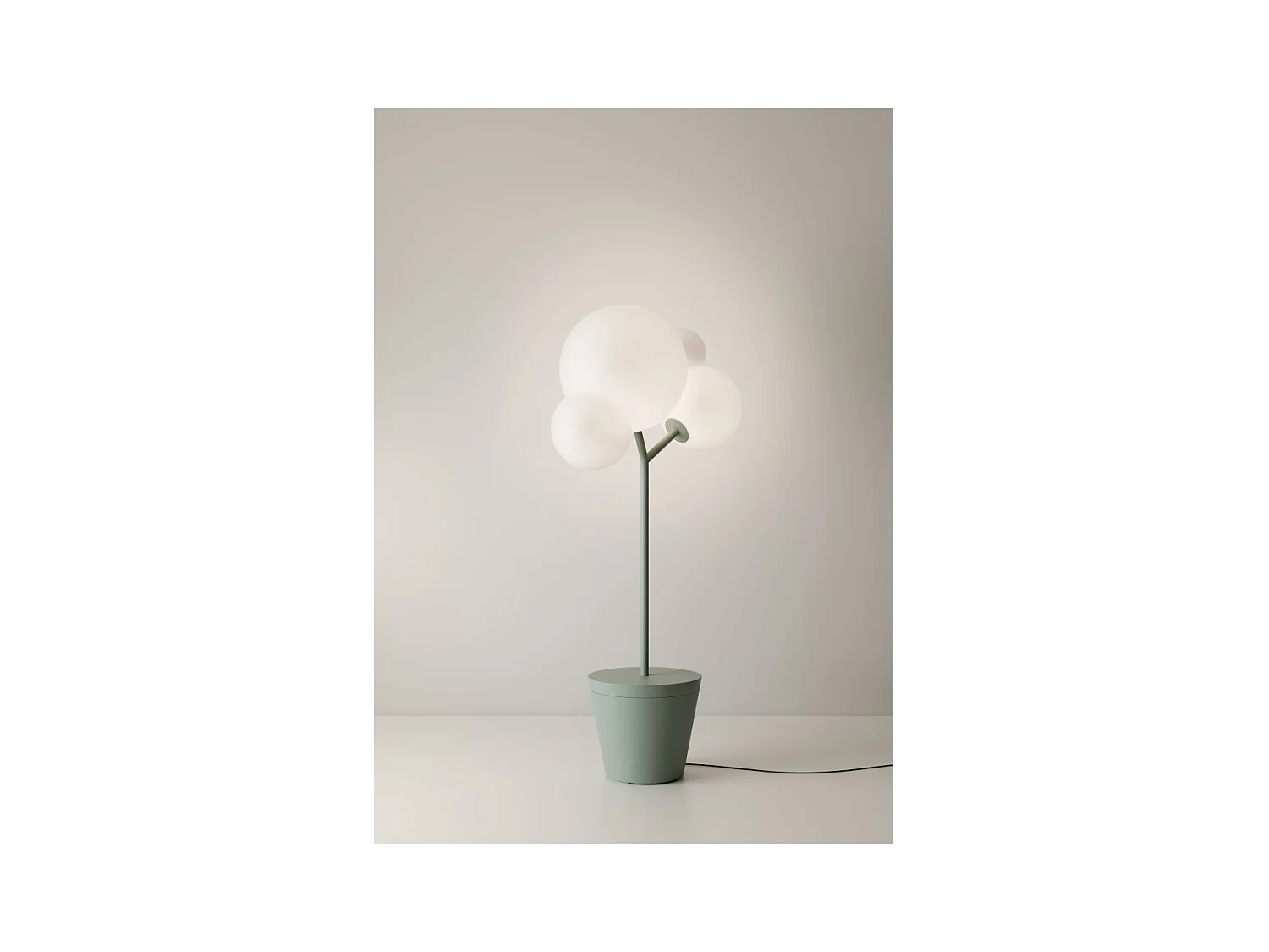 Zafferano - Lampadaire Arbre de Lumière pour intérieur et extérieur. Salvia - Lampadaire LED E27 - Support réglable.