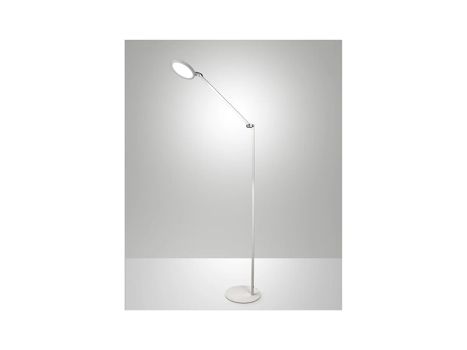 Regina – Verstellbare weiße LED-Stehleuchte aus Metall, H. 135 cm. Fabas Luce – Integriertes 9-W-LED-Licht, CCT (3000 K, 4000 K, 5000 K, 6000 K).