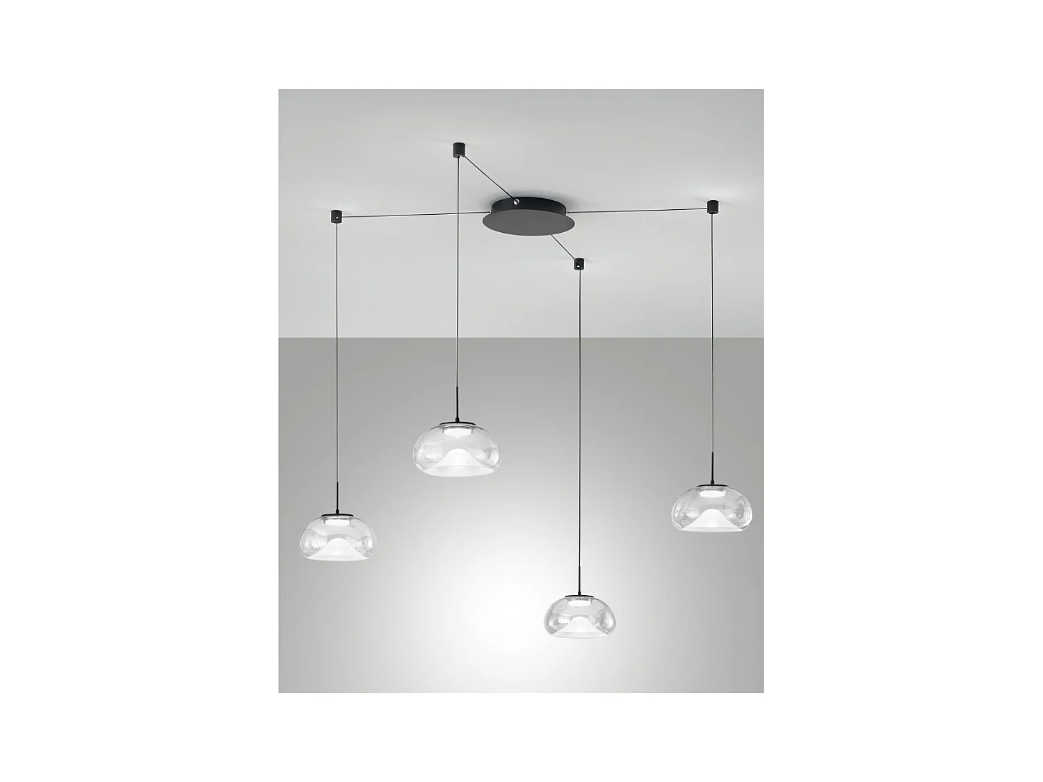 Brena - Lámpara colgante descentralizada transparente de 4 luces - Fabas Luce - LED regulable de 40 W - Montaje descentralizado