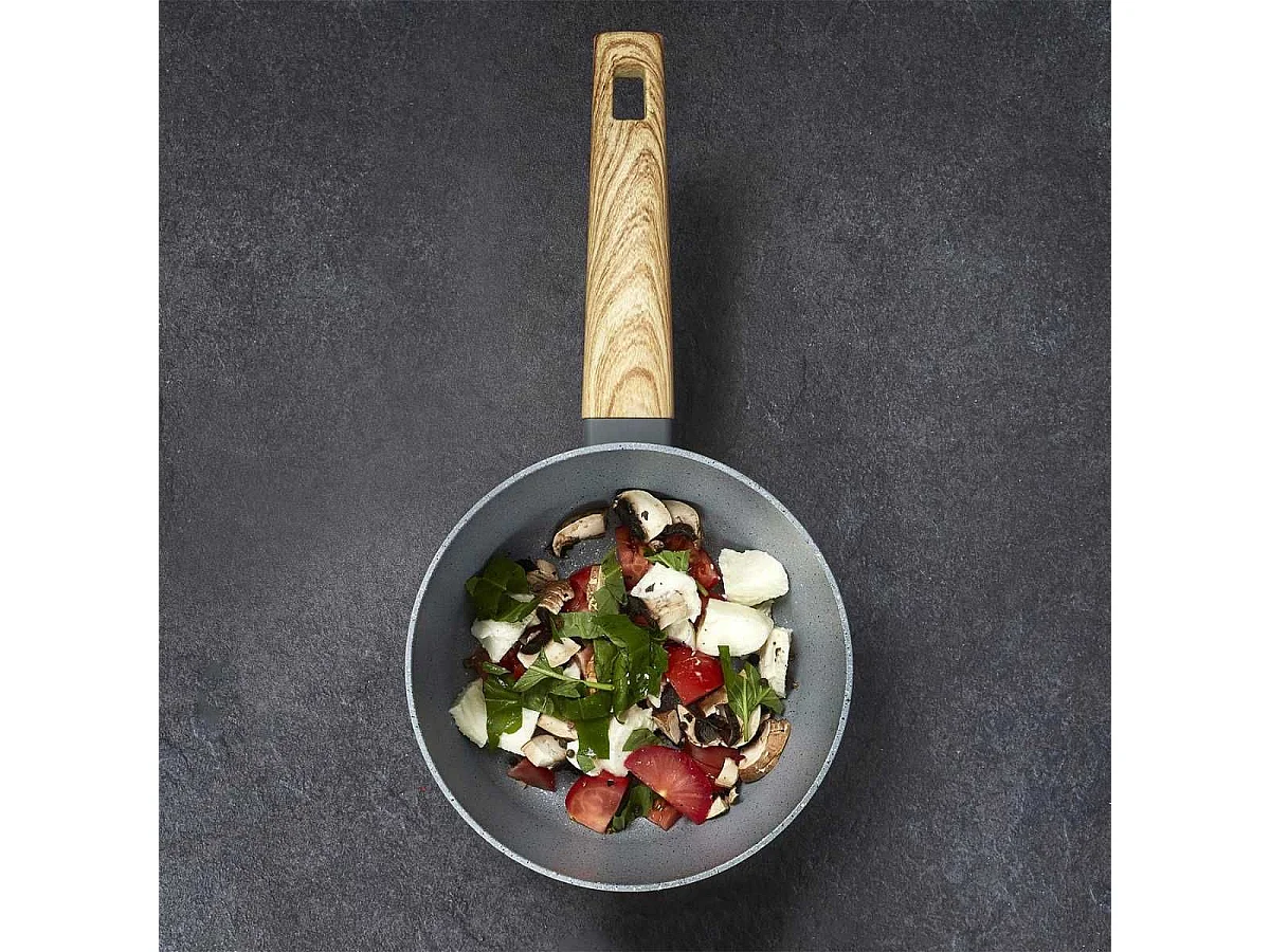 Casserole Aluminium Forgé 18cm avec Manche Effet Bois Tous Feux (Induction)