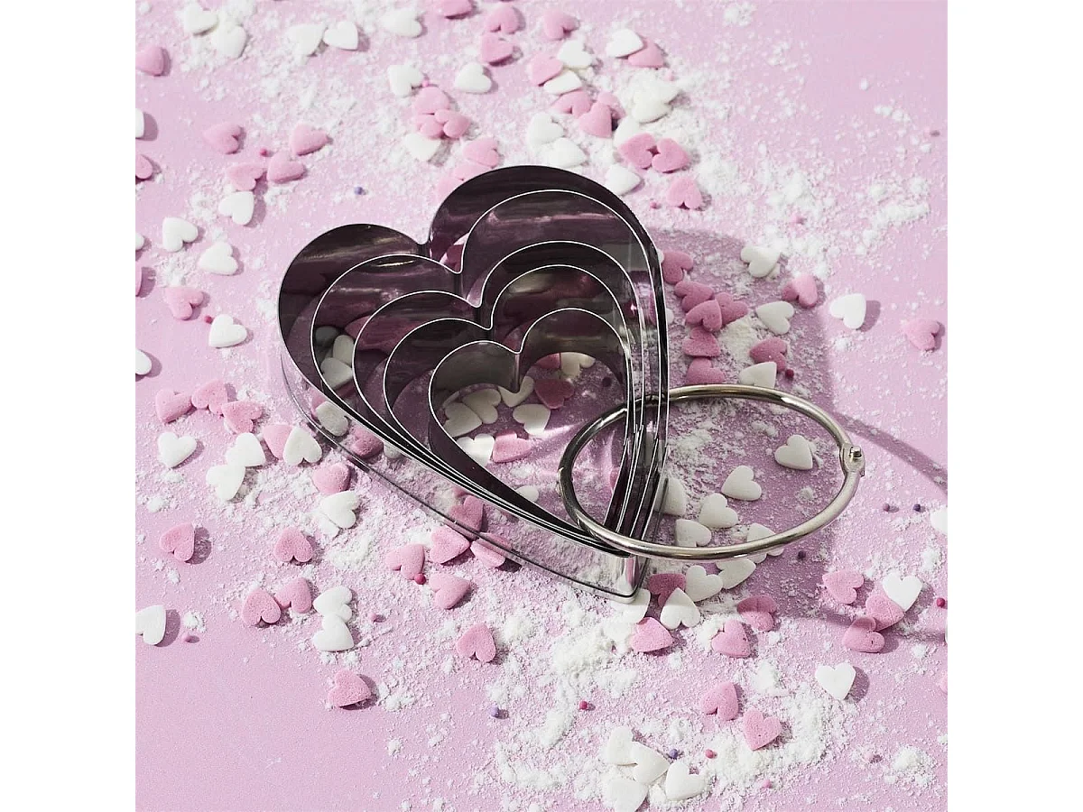 Ensemble de 5 emporte-pièces en forme de coeur différentes tailles