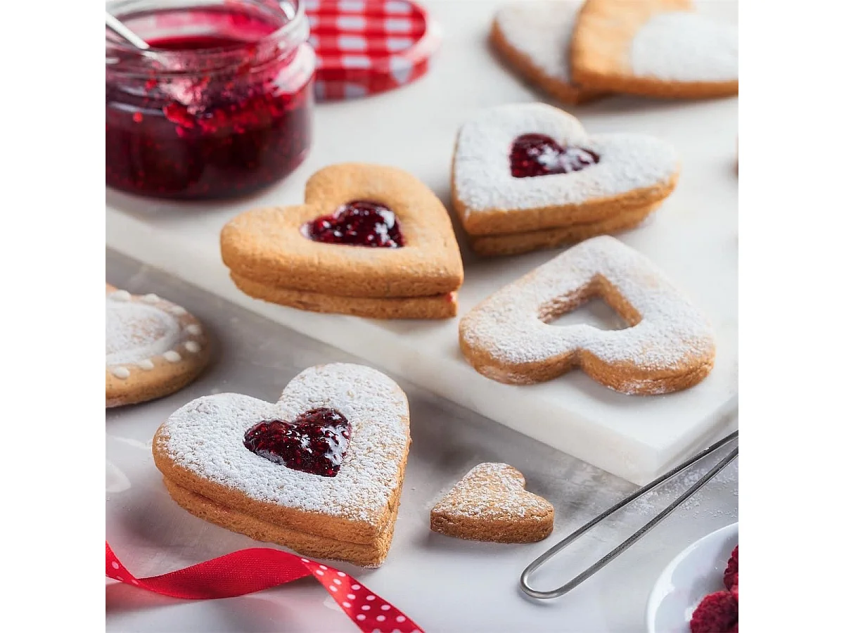 Ensemble de 5 emporte-pièces en forme de coeur différentes tailles