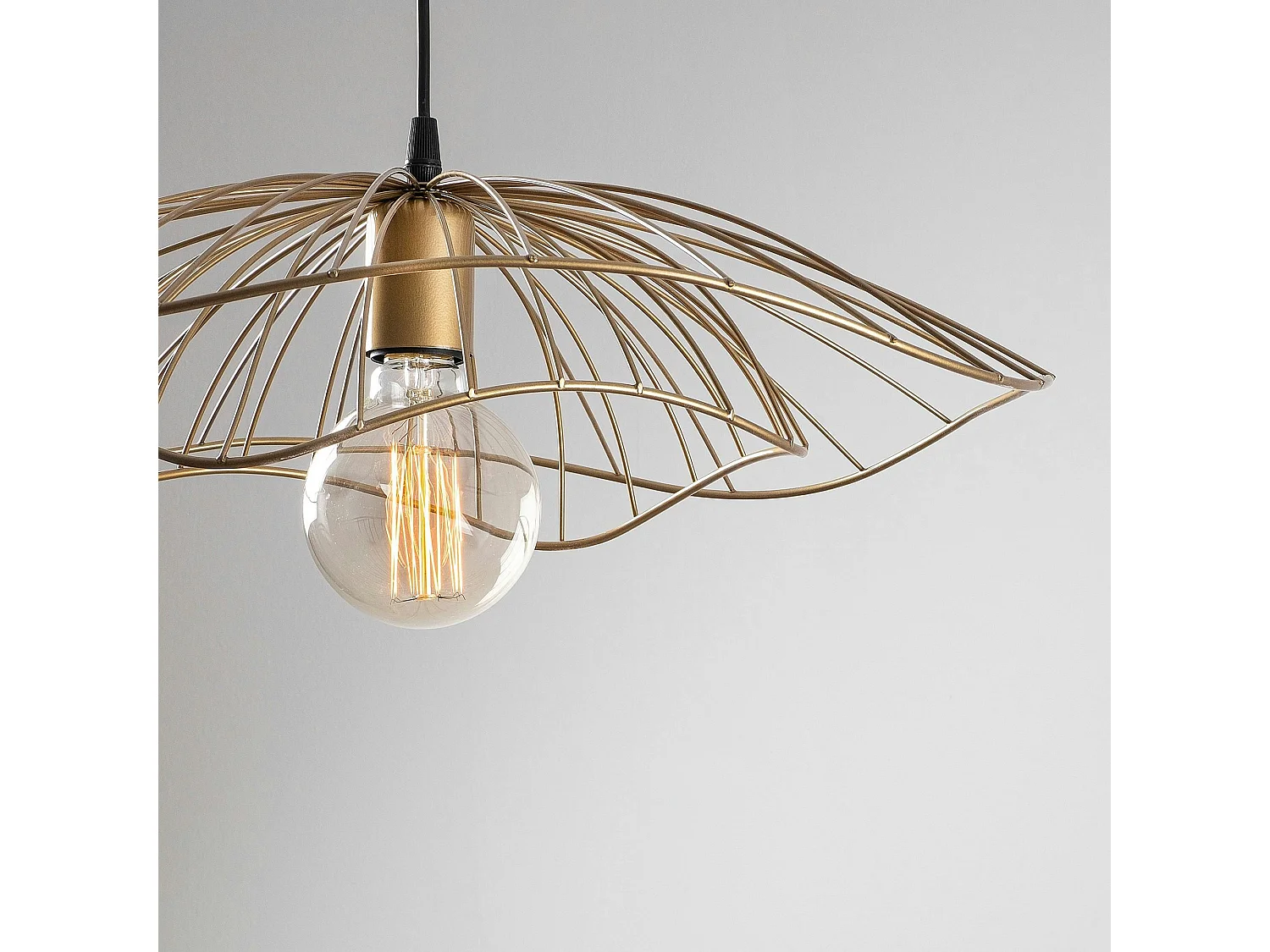 Suspension design métal doré vintage forme fleur SINOP