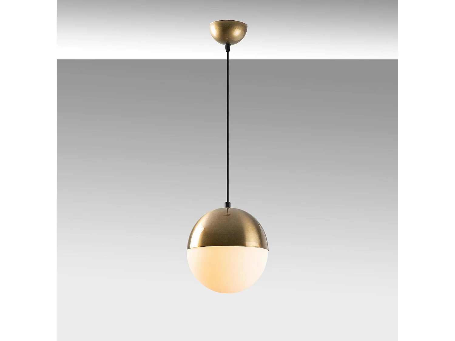 Suspension vintage globe blanc & doré Ø20 cm SIERRE