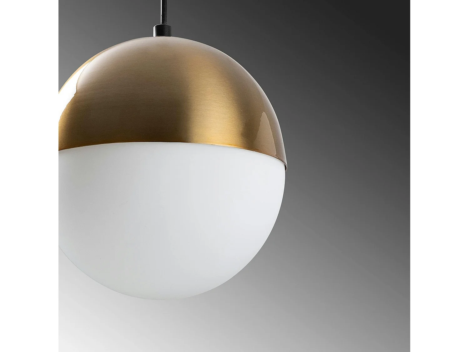 Suspension vintage globe blanc & doré Ø20 cm SIERRE