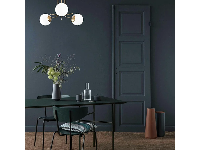 Plafonnier vintage métal doré 3 globes verre dépoli SIERRE