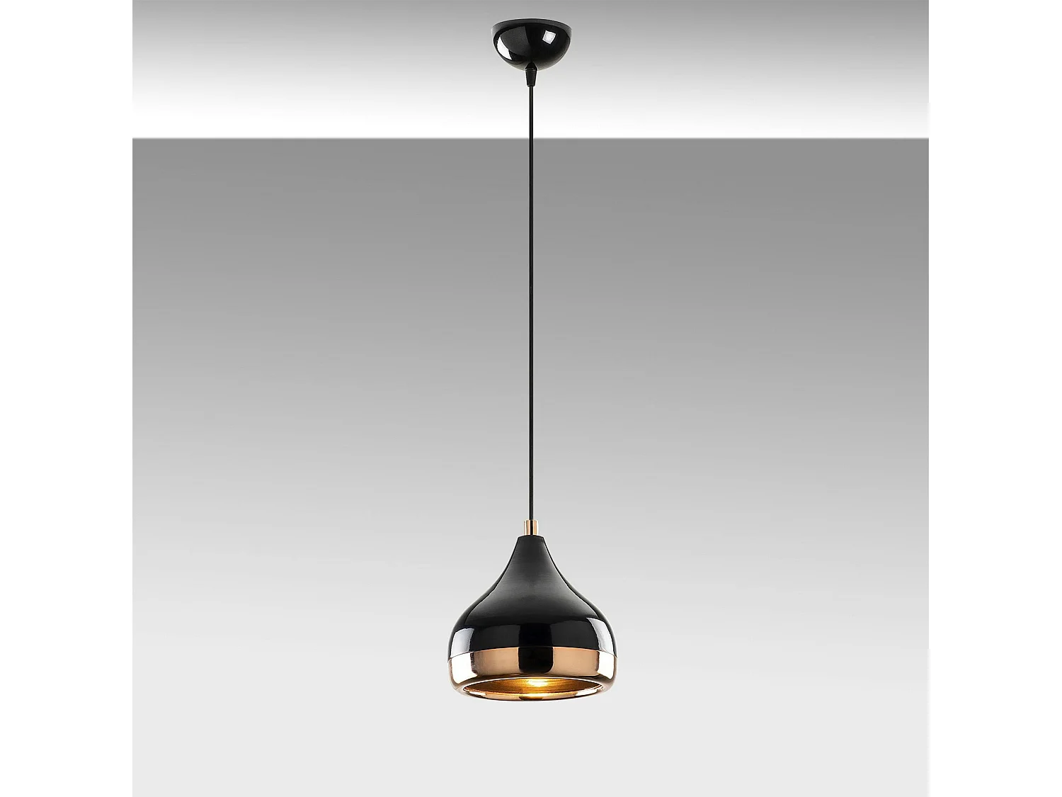 Suspension moderne laquée noire et cuivre, forme goutte SILE