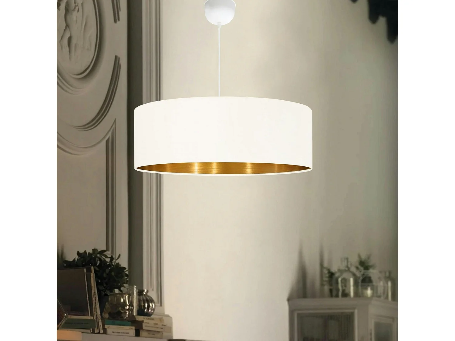 Suspension blanche contemporaine avec abat-jour doré ZURICH