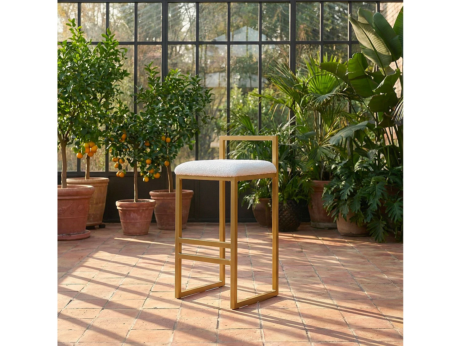 Tabouret de bar en métal Drakkar Or et Tissu bouclette Crème