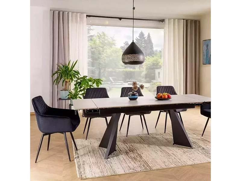 Chaise noire en velours pivotante avec retour automatique et ressorts LOTINDA