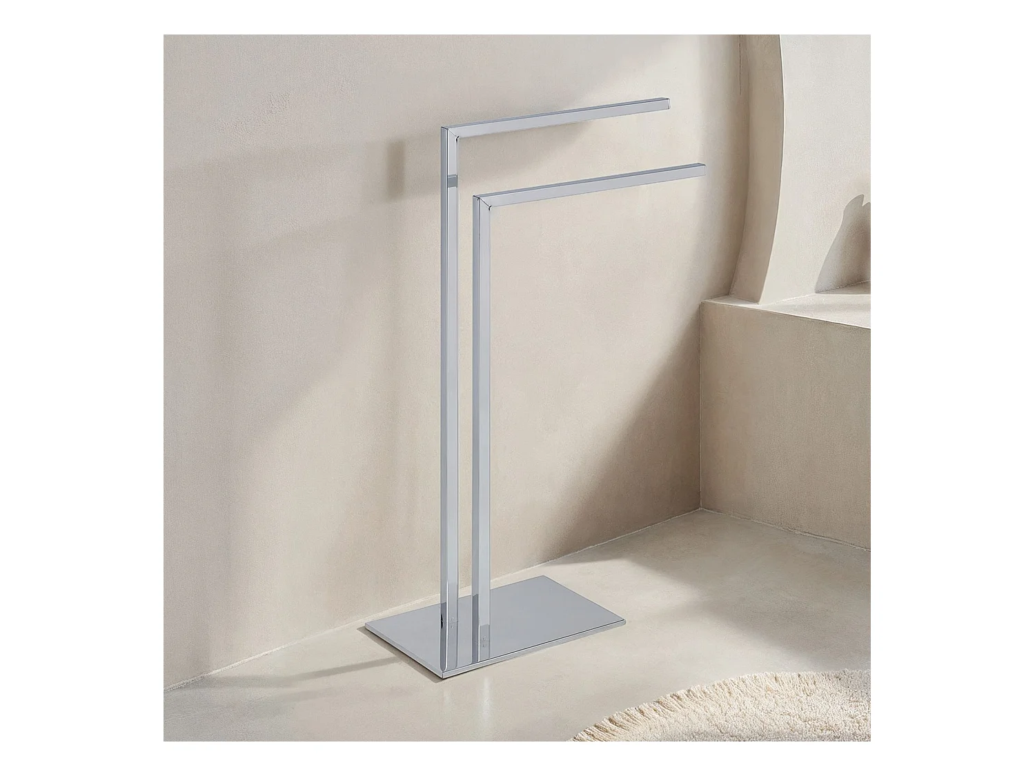 IDIMEX Porte Serviette ANDREW pour Salle de Bain - Porte Serviette sur Pied en Métal Chromé, Design moderne