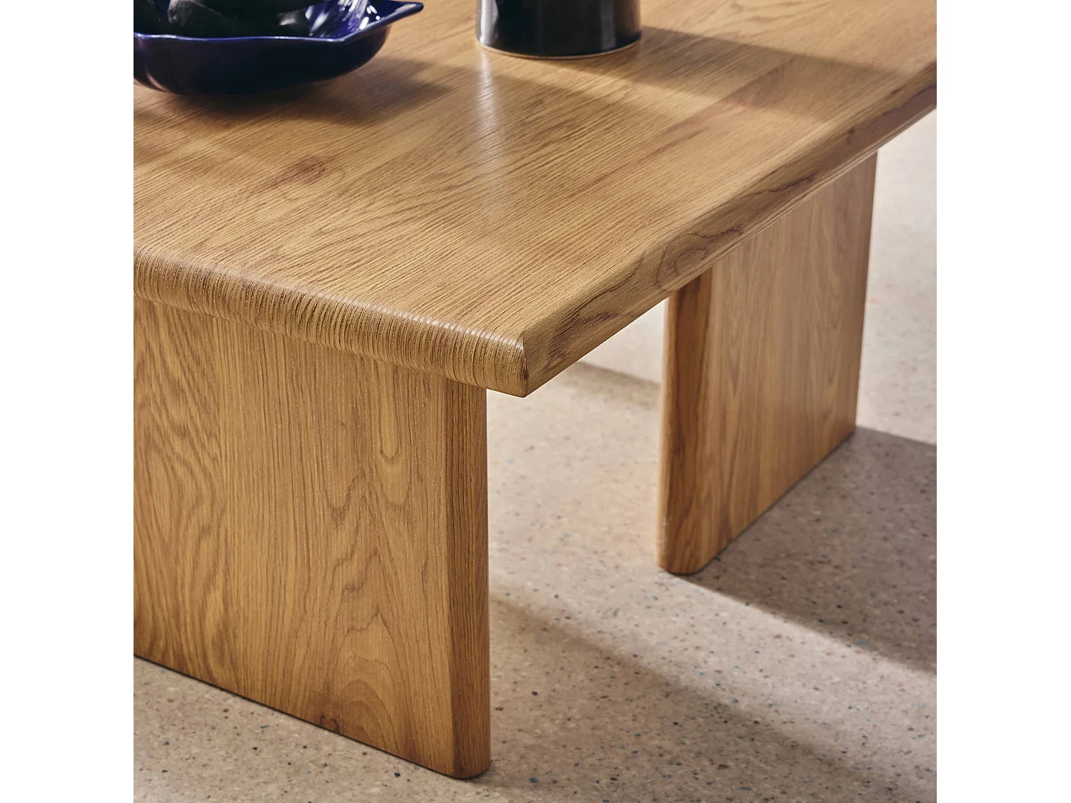 Table basse carré effet chêne