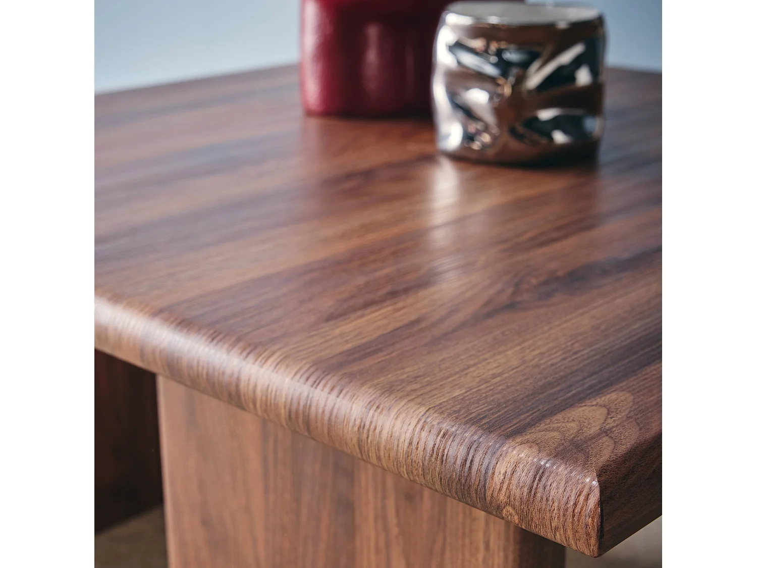 Table basse carré effet noyer 80 x 80cm