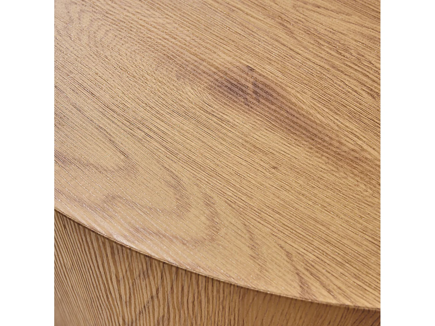 Tavolino rotondo, quercia