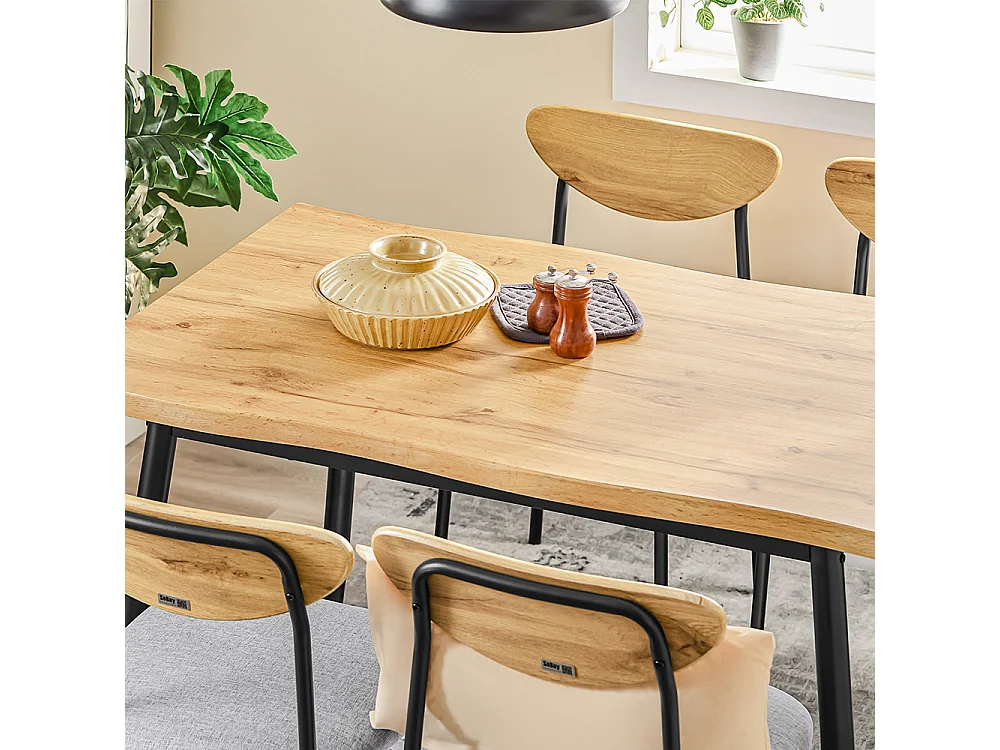 SoBuy Kompaktowy zestaw stołu jadalnianego z 4 krzesłami do małych pomieszczeń OGT52-N