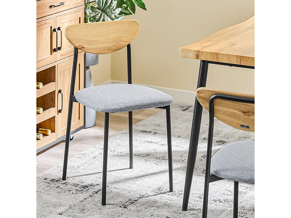 SoBuy Kompaktowy zestaw stołu jadalnianego z 4 krzesłami do małych pomieszczeń OGT52-N